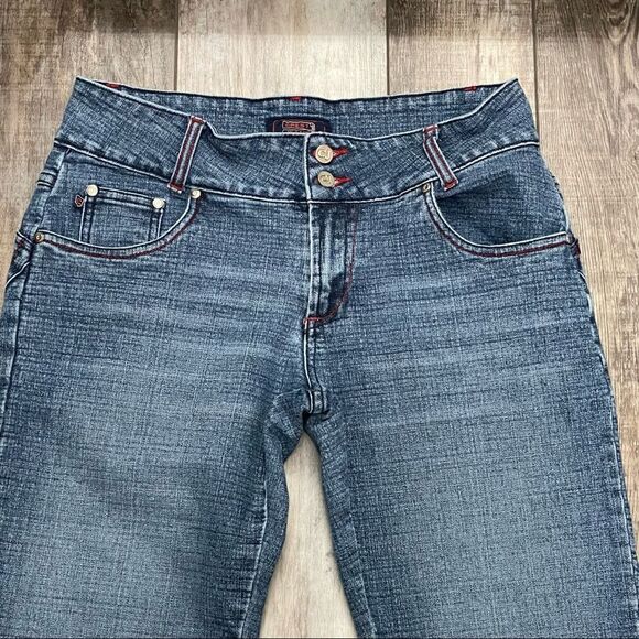 Crest Mid-rise Jeans Blue With Red Stitching Factory Whiskering and Fading 11/12 - Picture 3 of 10